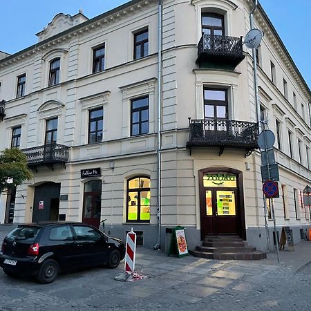 Apartamenty Luczkowskiego Z Widokiem Na Studnie 4 Chełm Zewnętrze zdjęcie
